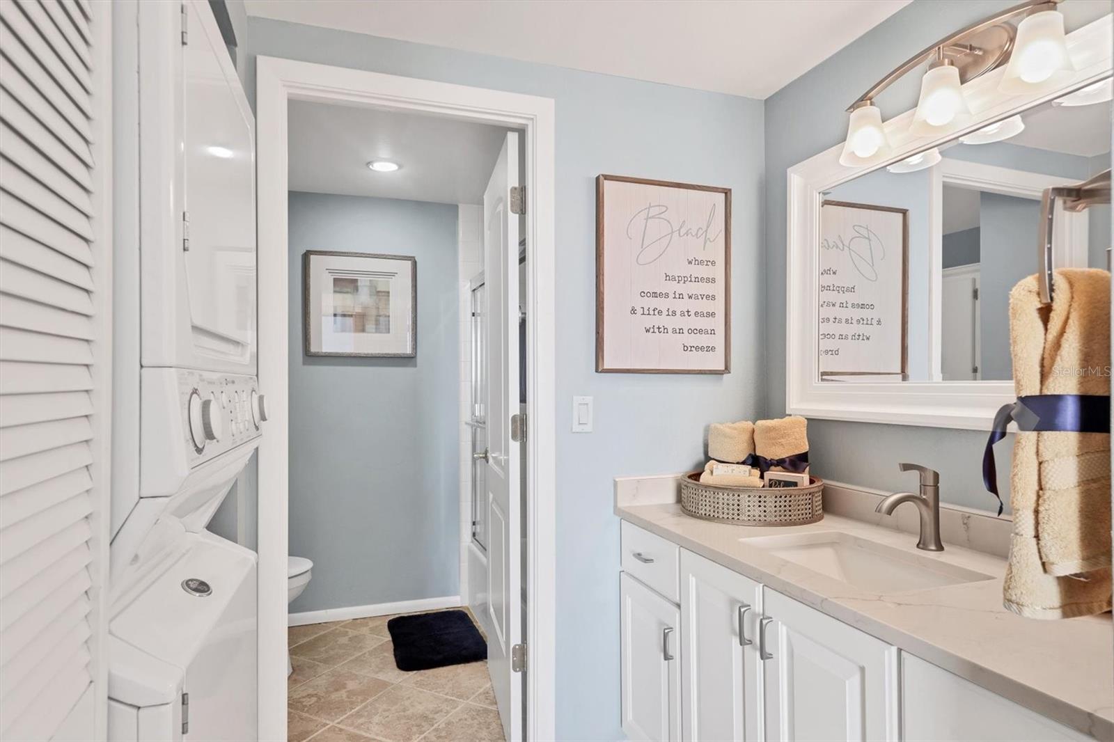 LIDO BEACH CLUB - Residential