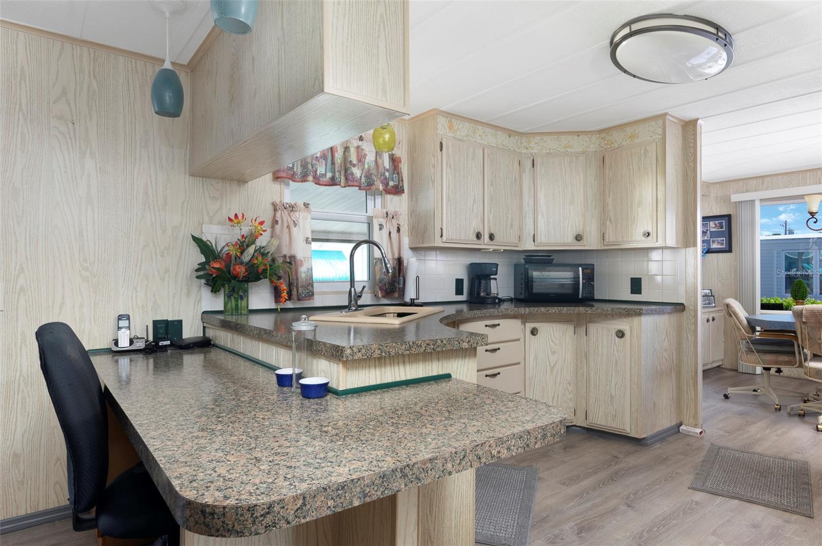 SUNSET PALMS UNREC - Residential