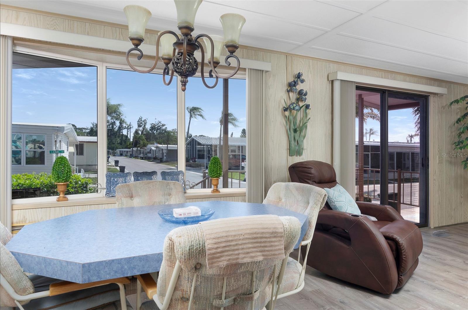 SUNSET PALMS UNREC - Residential