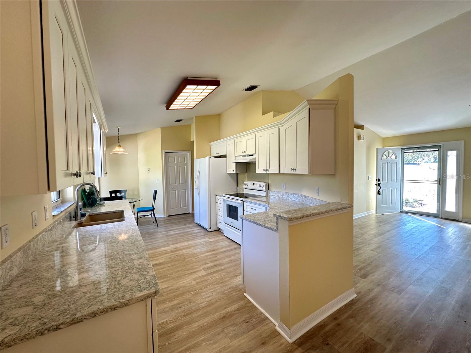 MCATEER ACRES FIRST ADD - Residential Lease