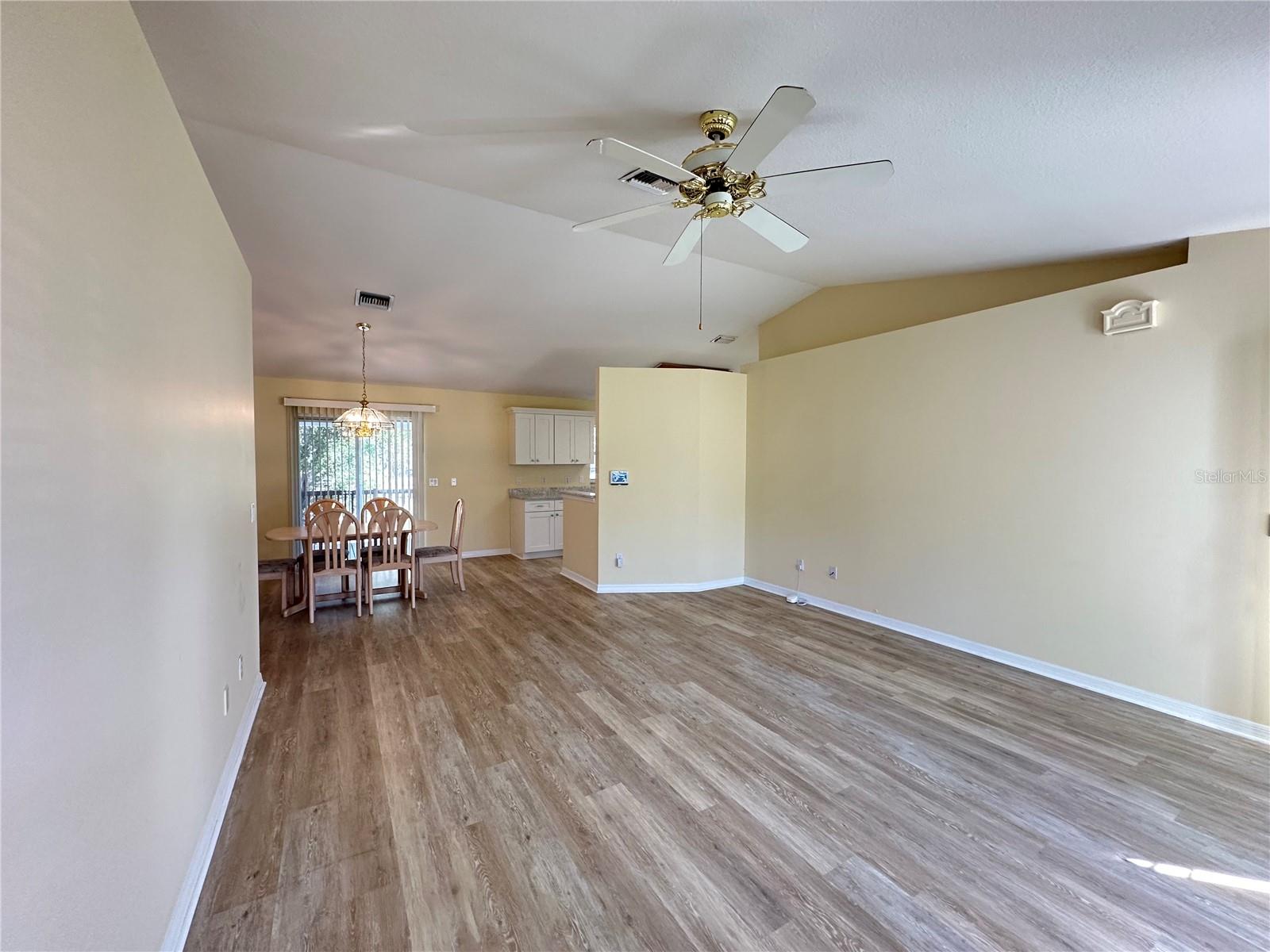 MCATEER ACRES FIRST ADD - Residential Lease