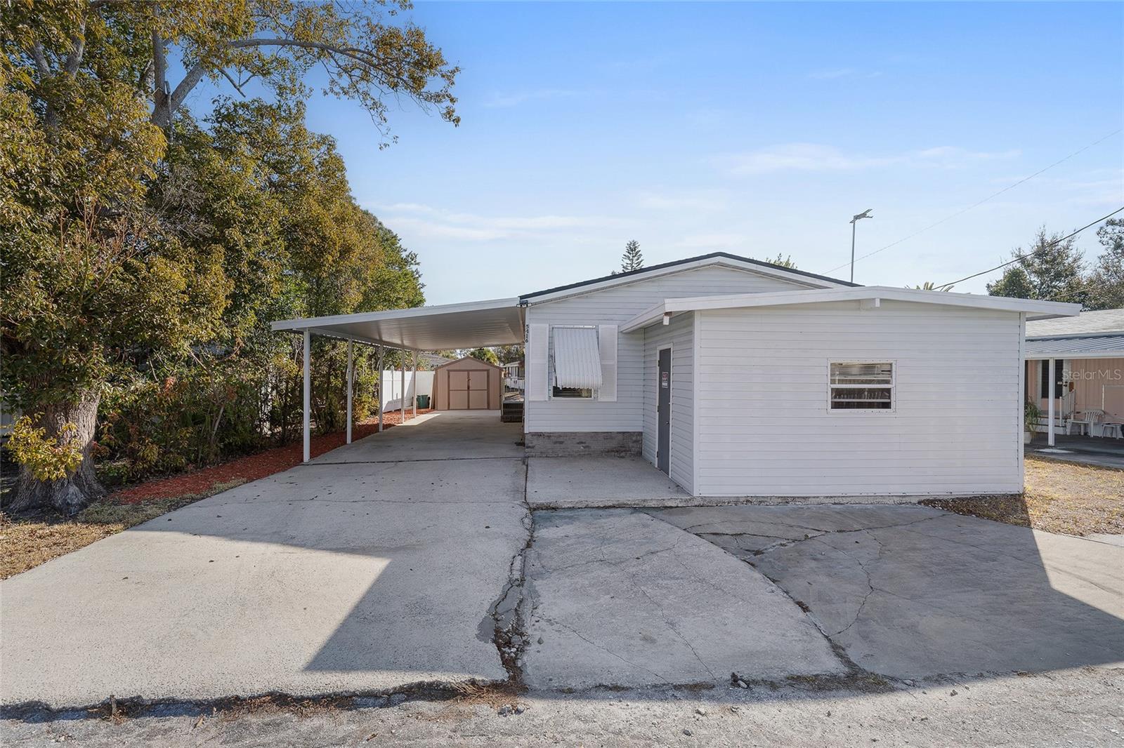 5416 PINELAND AVENUE