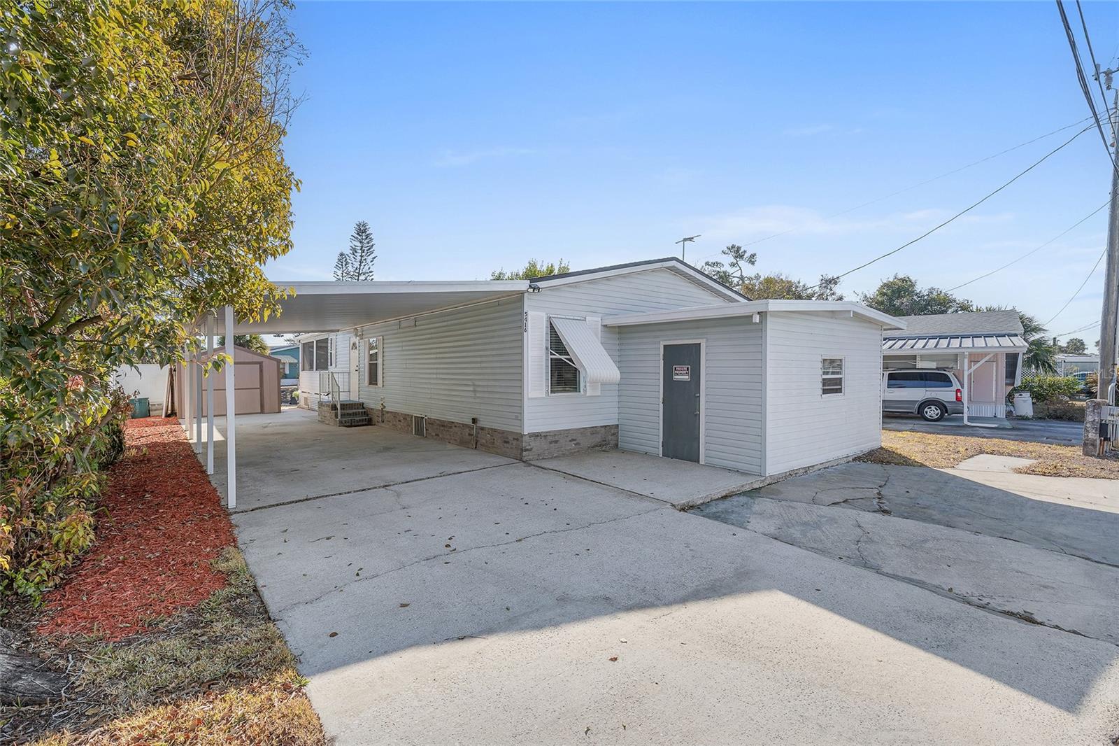 5416 PINELAND AVENUE