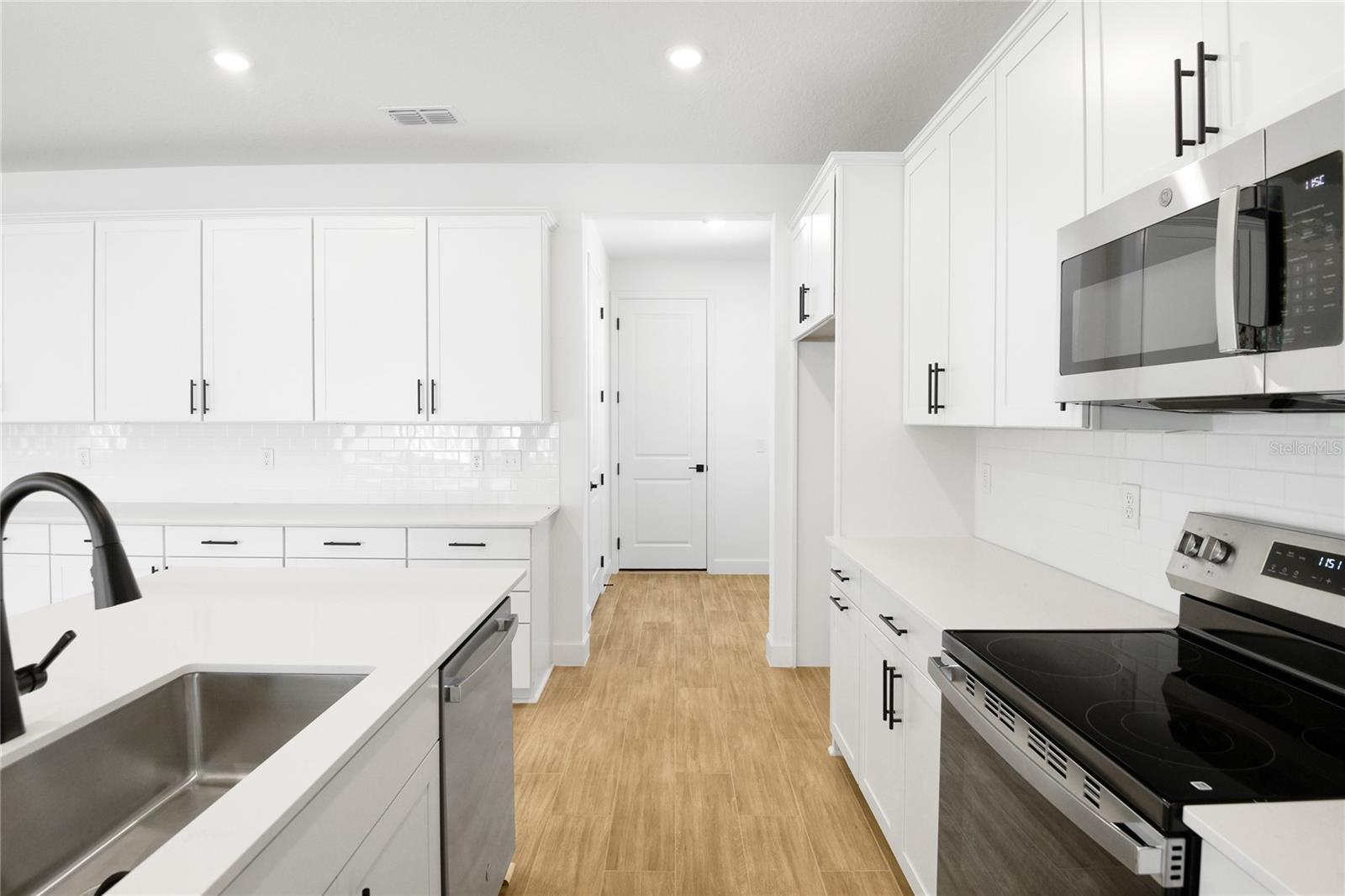 3765 DEER RIDGE DRIVE