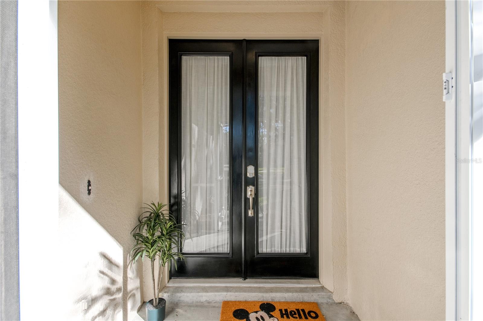 SUNSET LAKES PH 1 - Residential