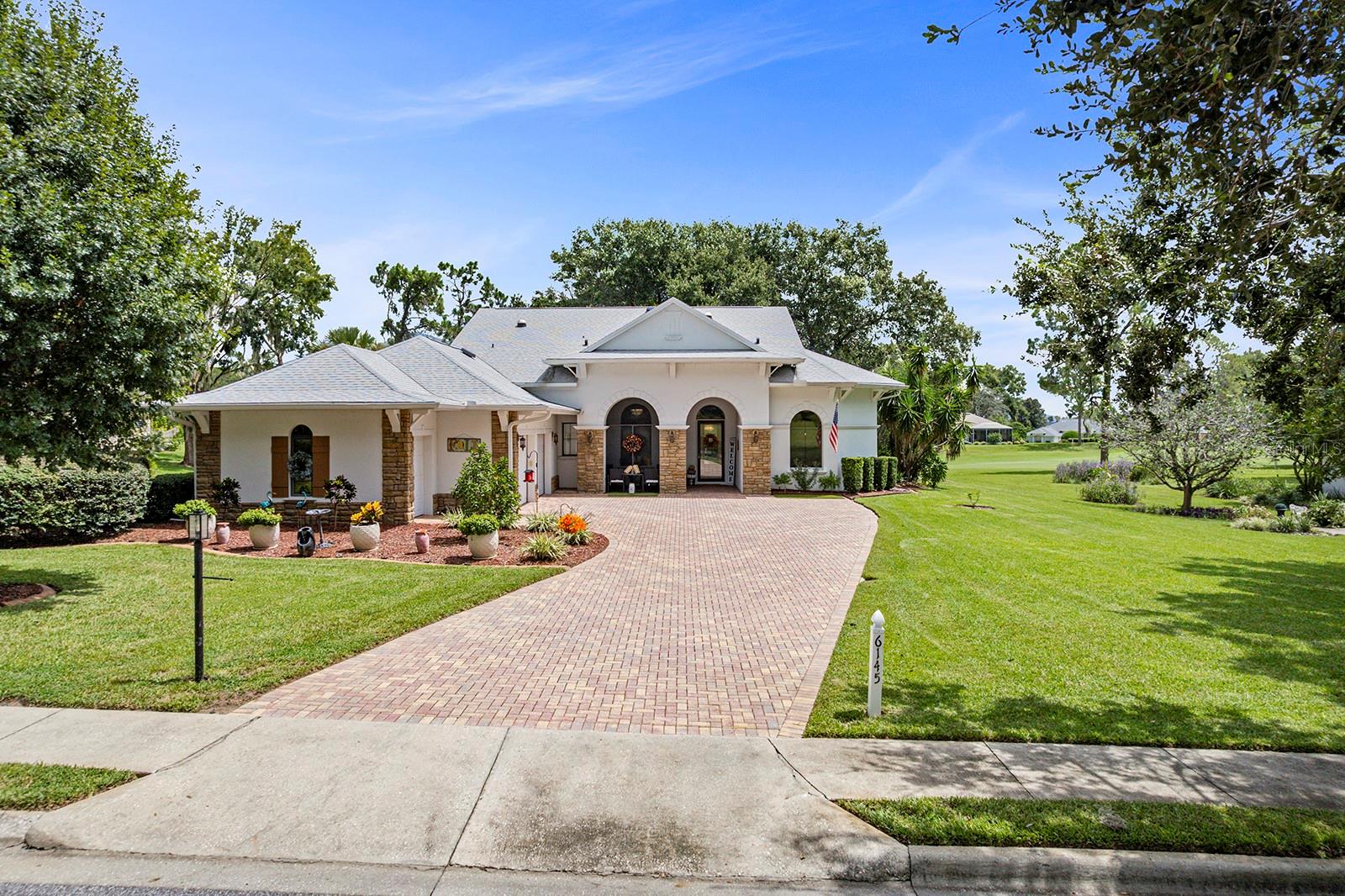 HARBOR HILLS UNIT 01 - Residential