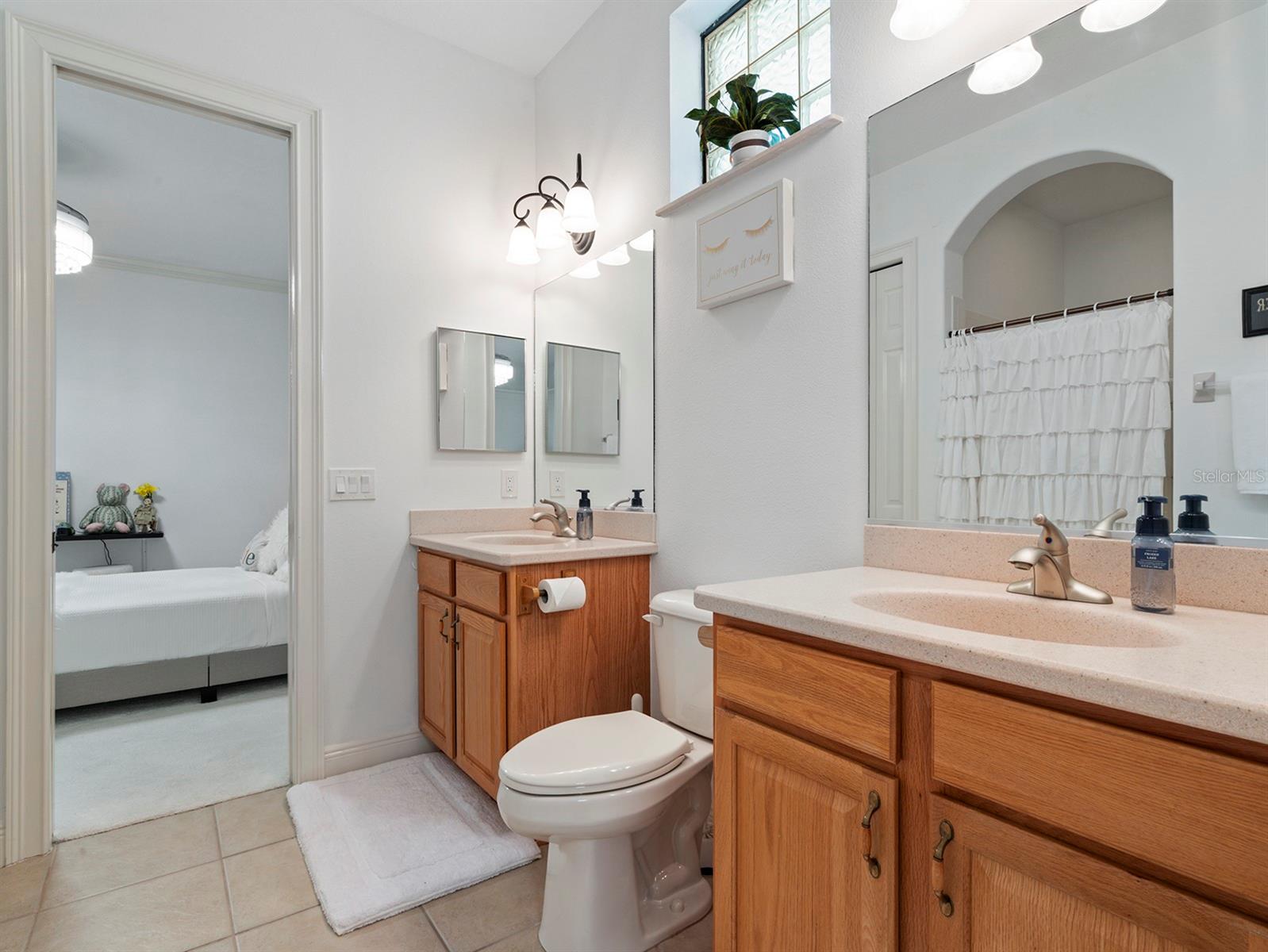 HARBOR HILLS UNIT 01 - Residential
