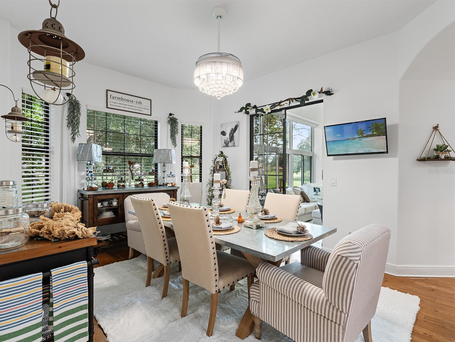 HARBOR HILLS UNIT 01 - Residential