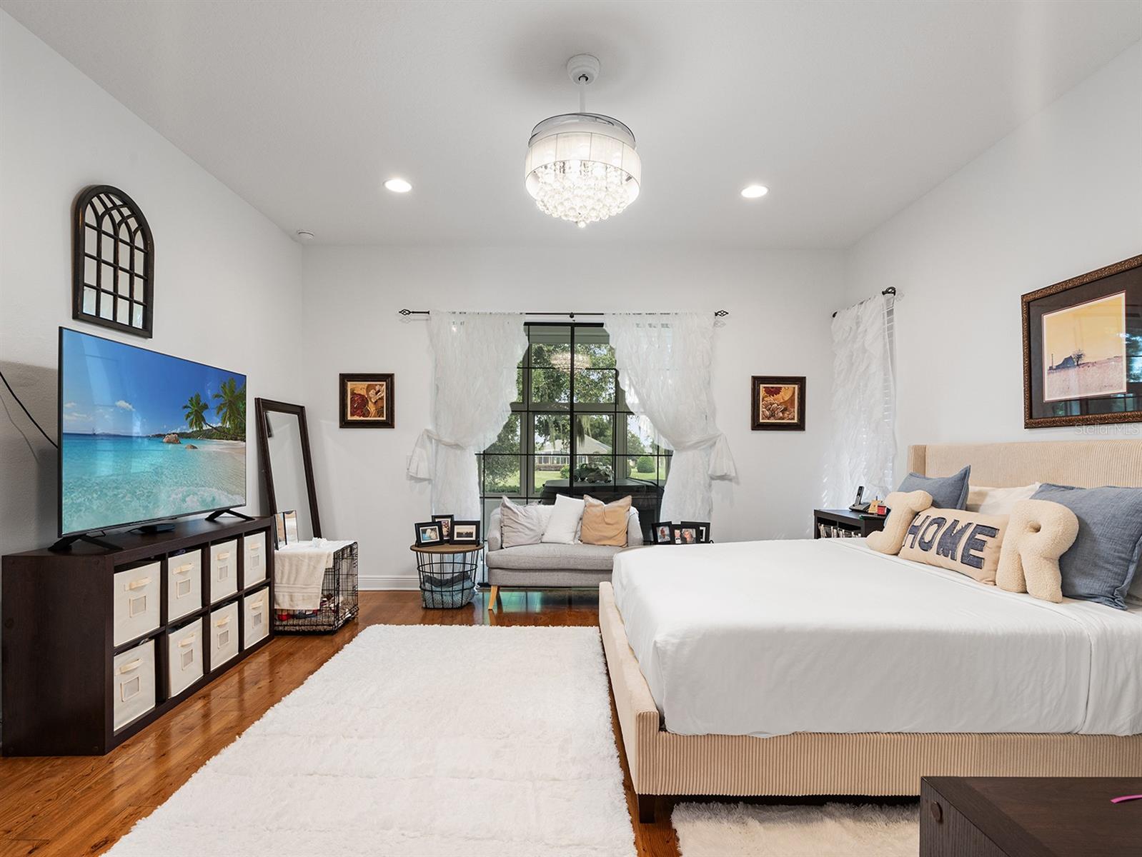 HARBOR HILLS UNIT 01 - Residential