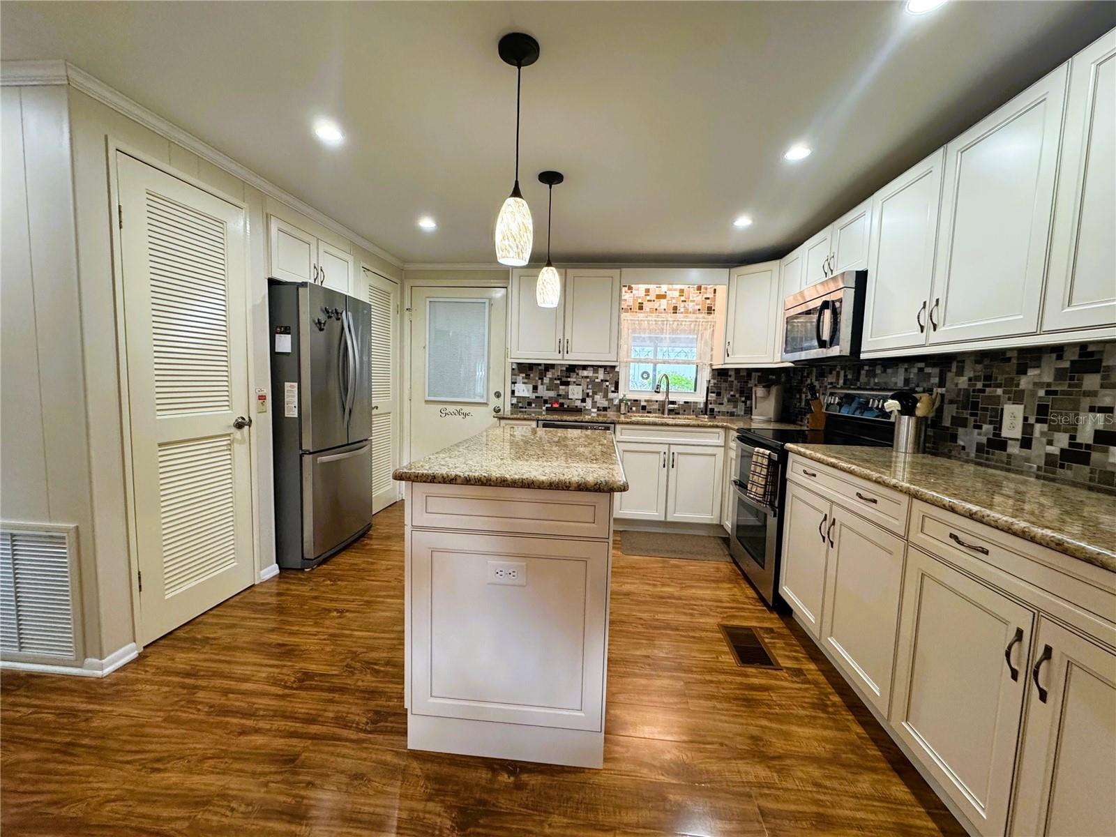 HAWTHORNE AT LEESBURG A COOP - Residential