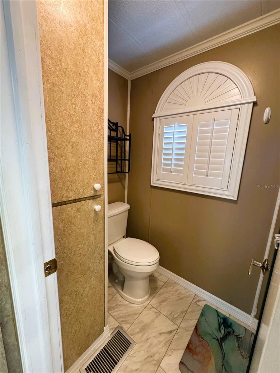 HAWTHORNE AT LEESBURG A COOP - Residential