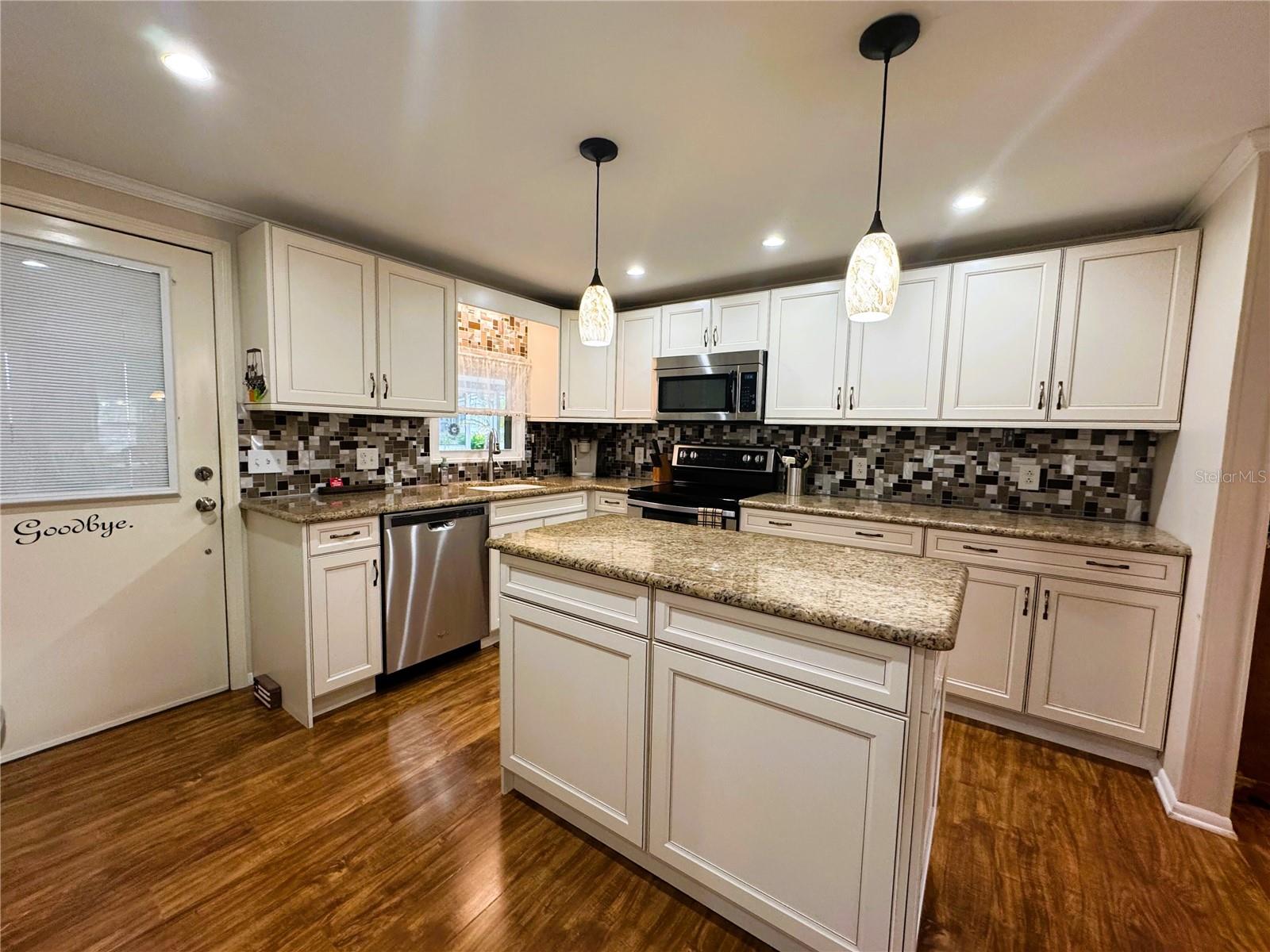 HAWTHORNE AT LEESBURG A COOP - Residential