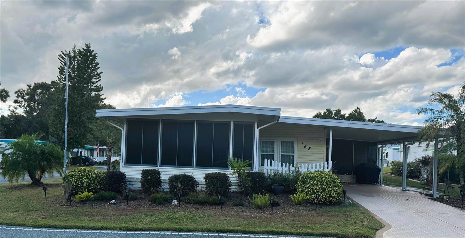 HAWTHORNE AT LEESBURG A COOP - Residential