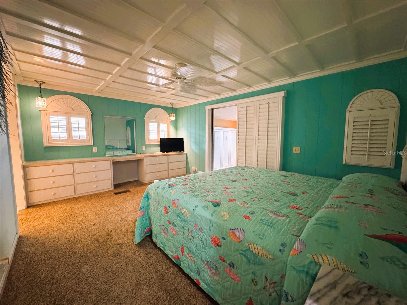 HAWTHORNE AT LEESBURG A COOP - Residential