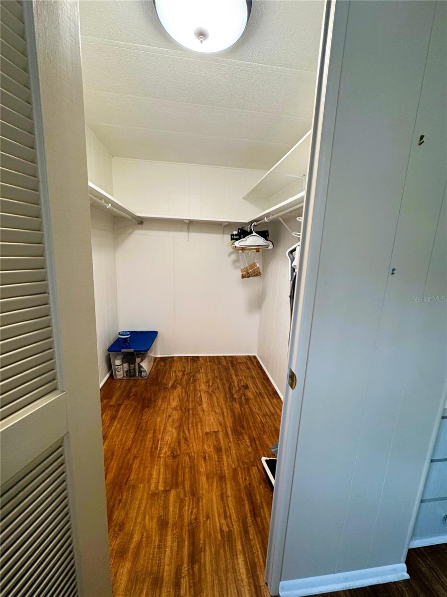 HAWTHORNE AT LEESBURG A COOP - Residential