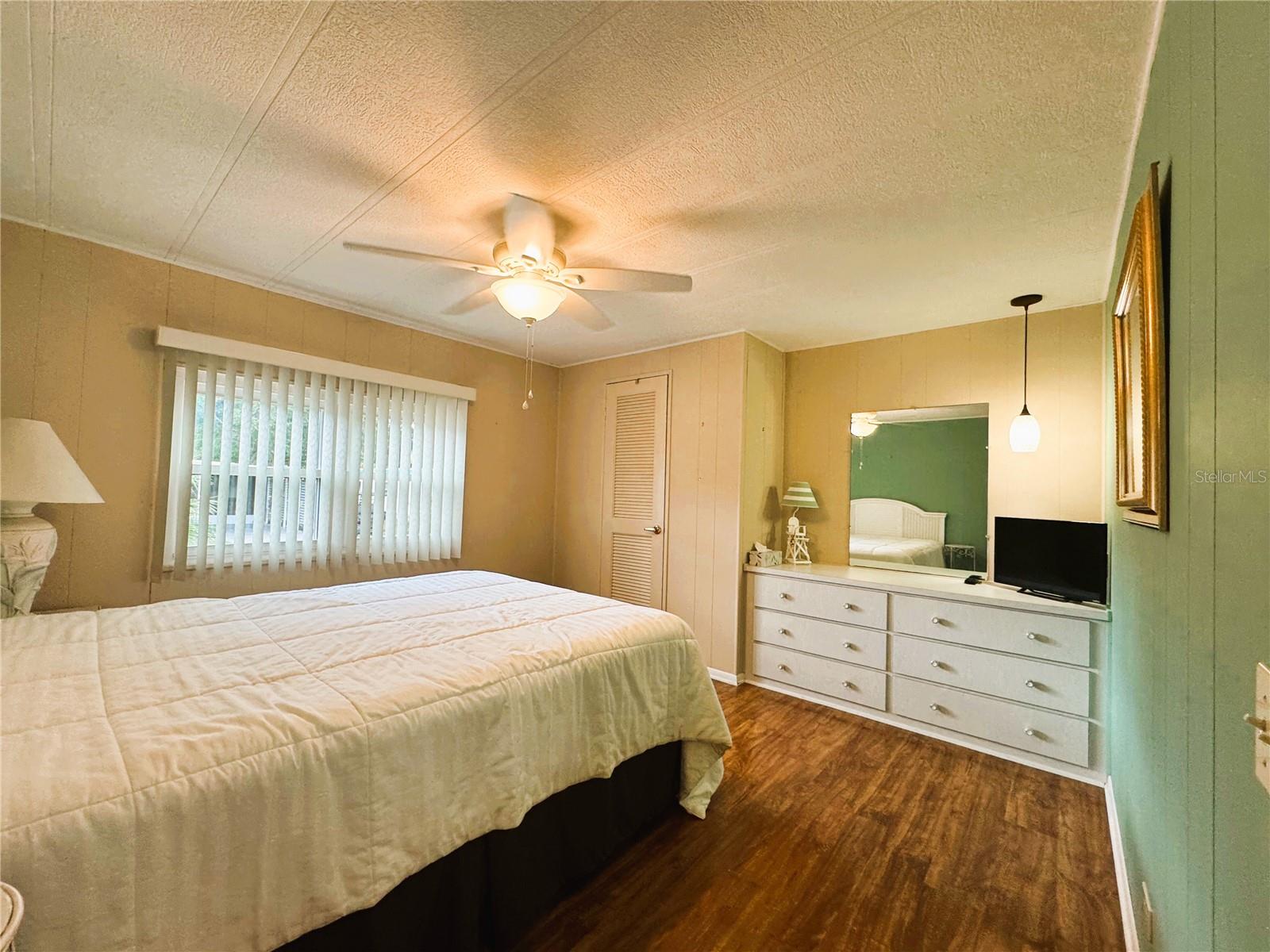 HAWTHORNE AT LEESBURG A COOP - Residential