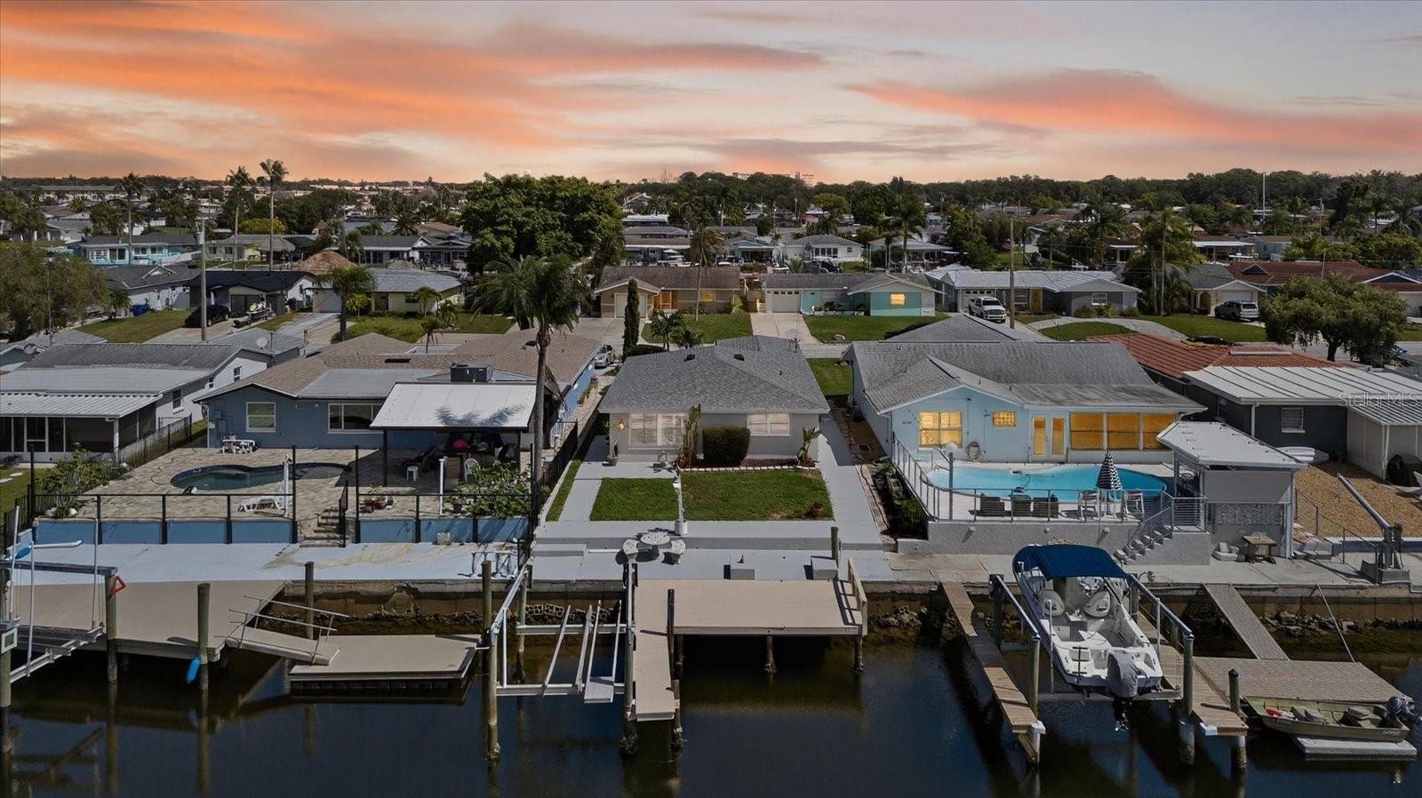 GULF HARBORS - Residential