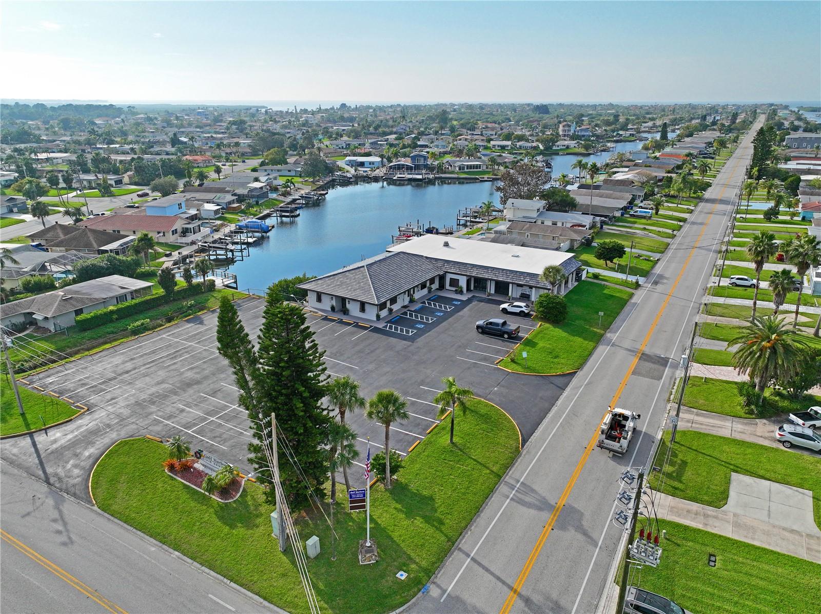 GULF HARBORS - Residential