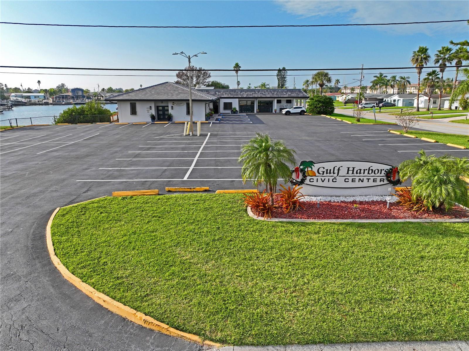 GULF HARBORS - Residential