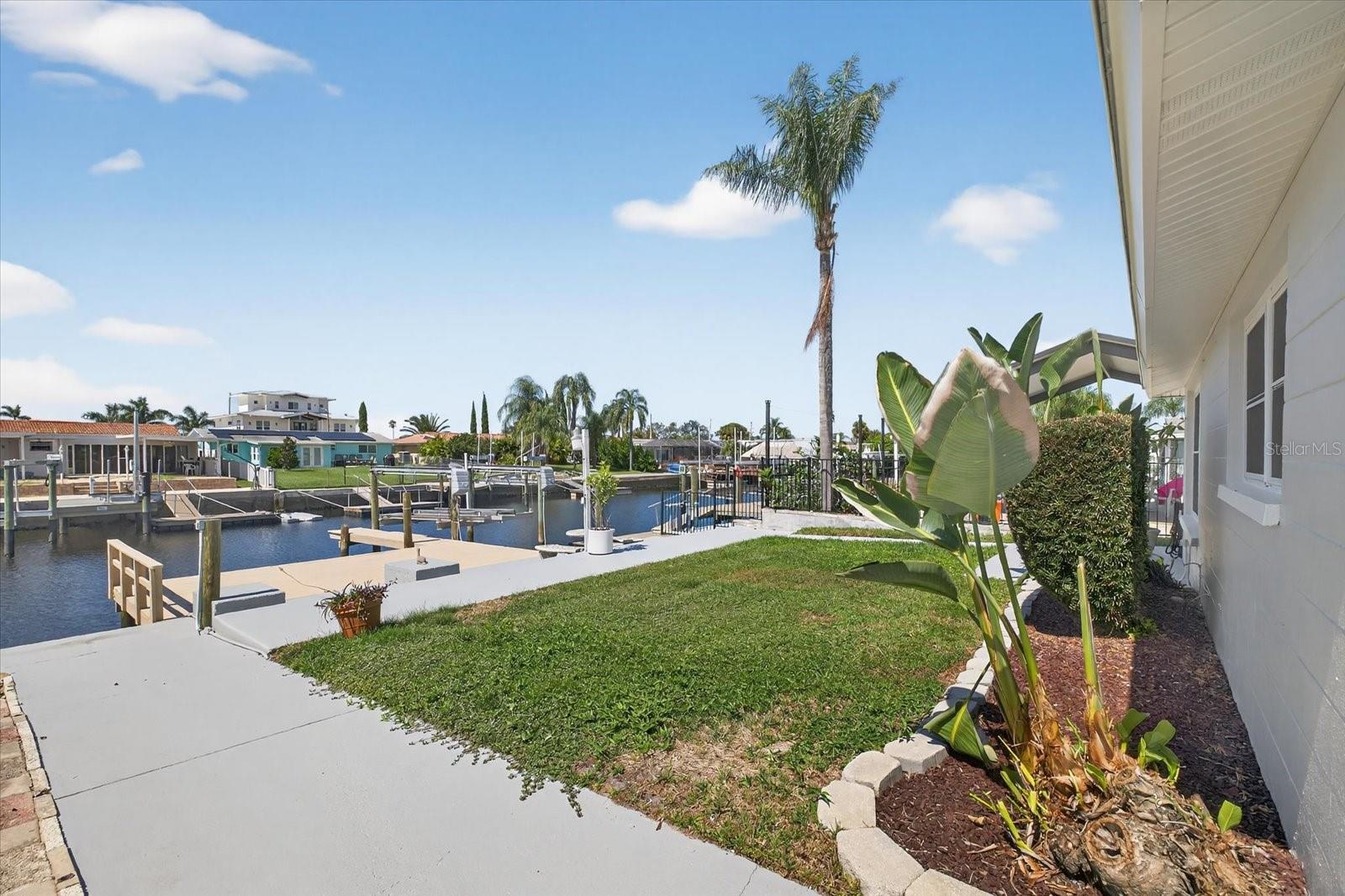 GULF HARBORS - Residential