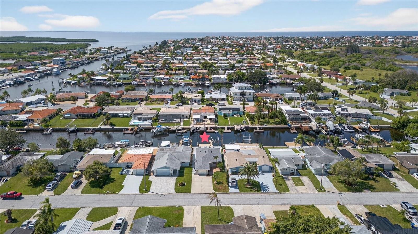 GULF HARBORS - Residential
