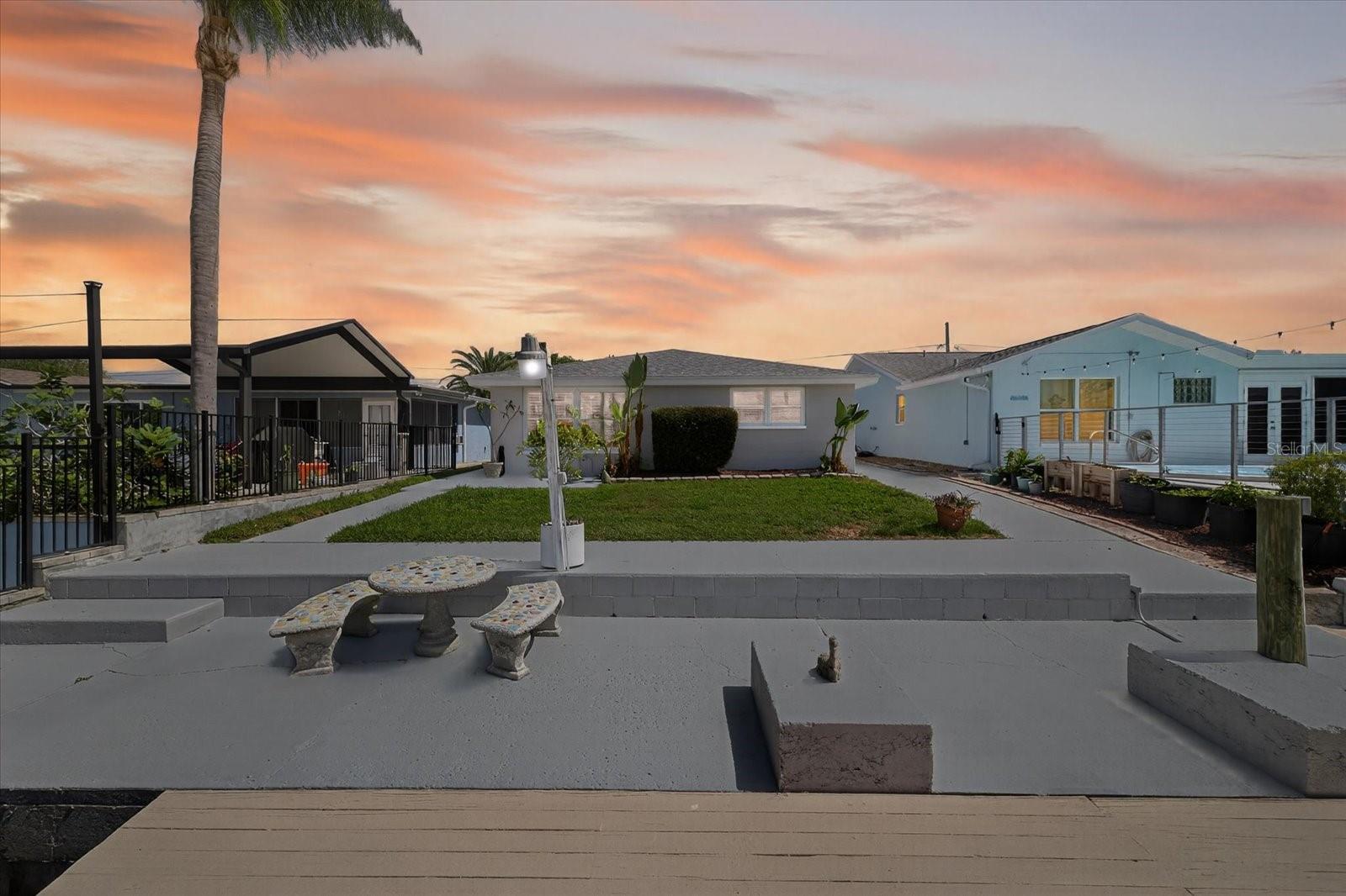 GULF HARBORS - Residential