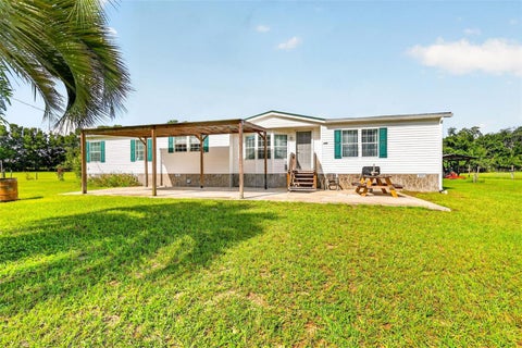 Photo of 12040 SE 94th Court, Belleview, FL 34420 (MLS # G5118006)