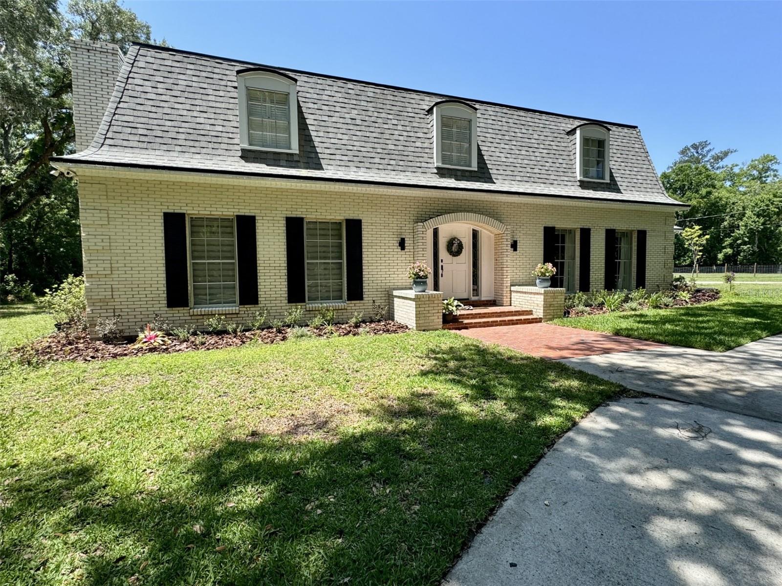 SANFORDS SUBSTANTIAL FARMS - Residential