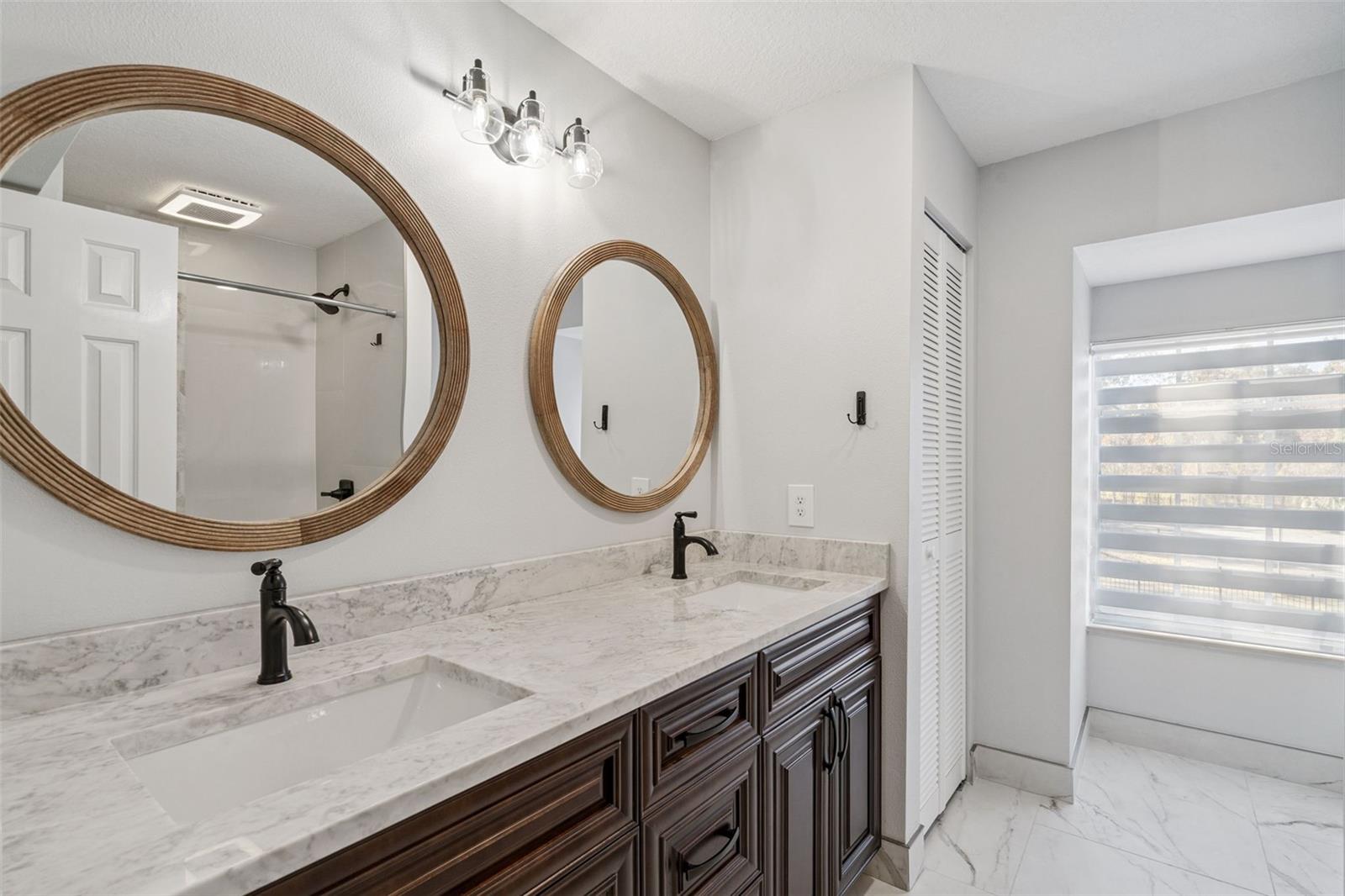 SANFORDS SUBSTANTIAL FARMS - Residential