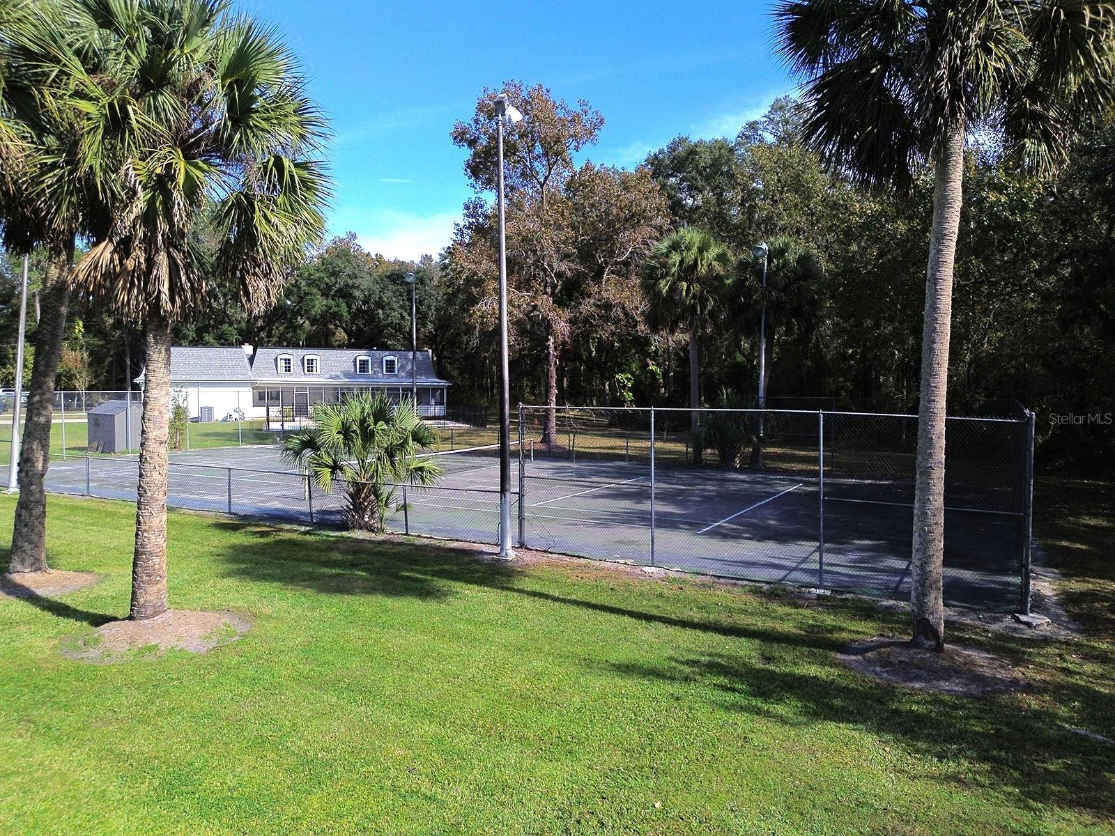 SANFORDS SUBSTANTIAL FARMS - Residential