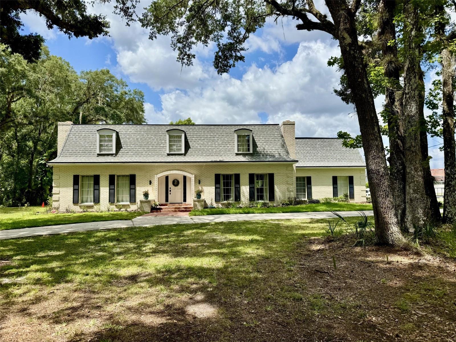 SANFORDS SUBSTANTIAL FARMS - Residential