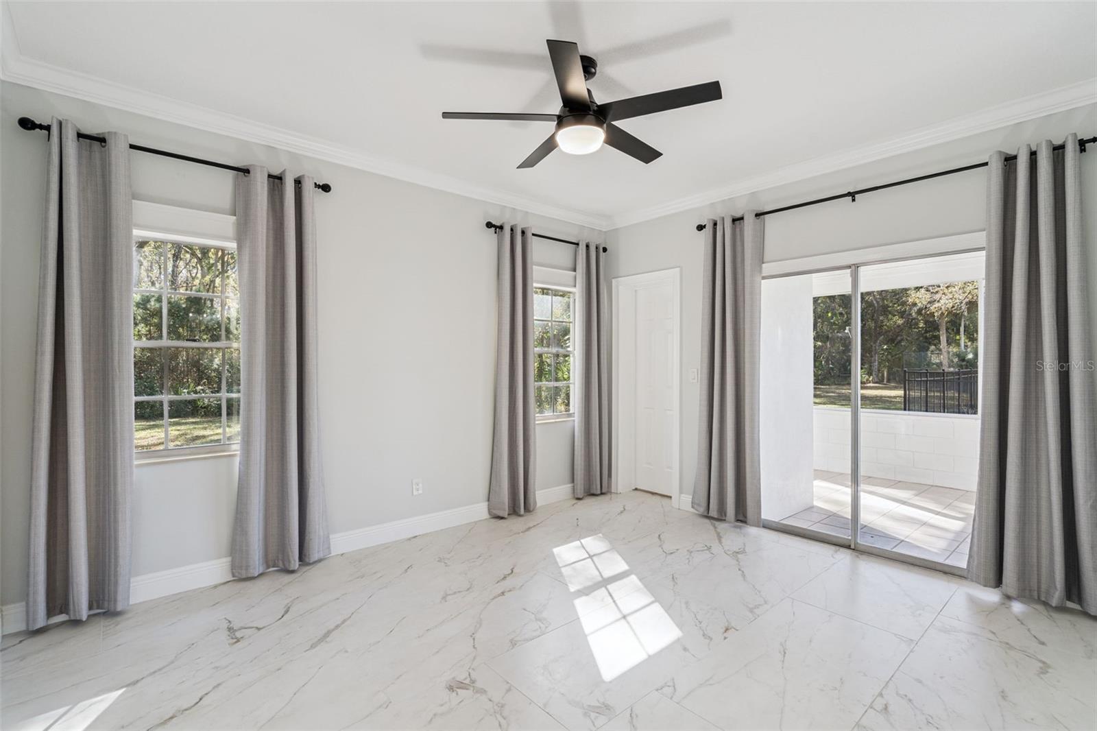 SANFORDS SUBSTANTIAL FARMS - Residential