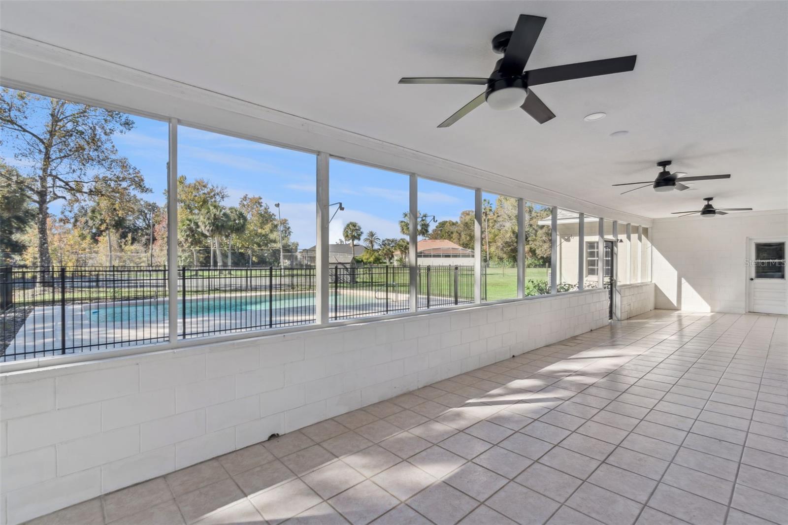 SANFORDS SUBSTANTIAL FARMS - Residential