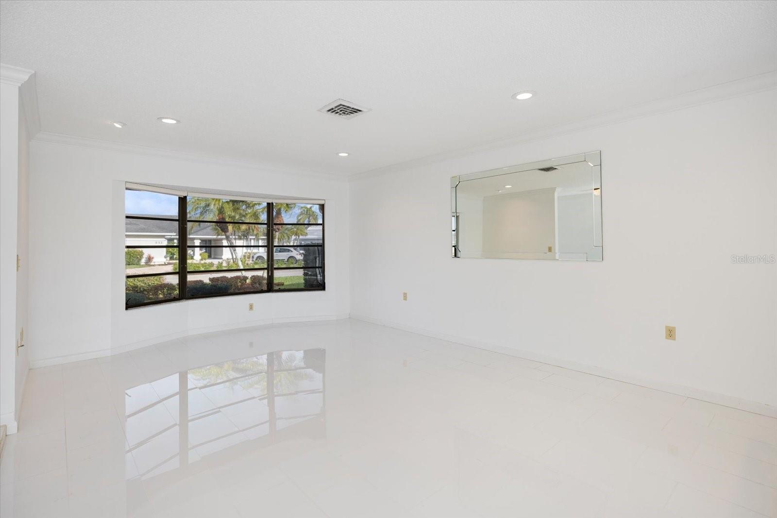 VENICE GARDENS SEC 2 - Residential