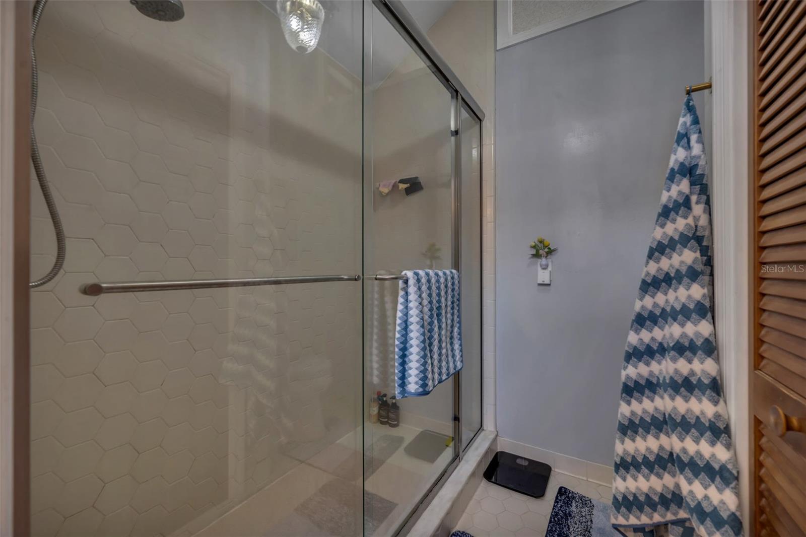 WILSONS 01/4 SW 01/4 - Residential