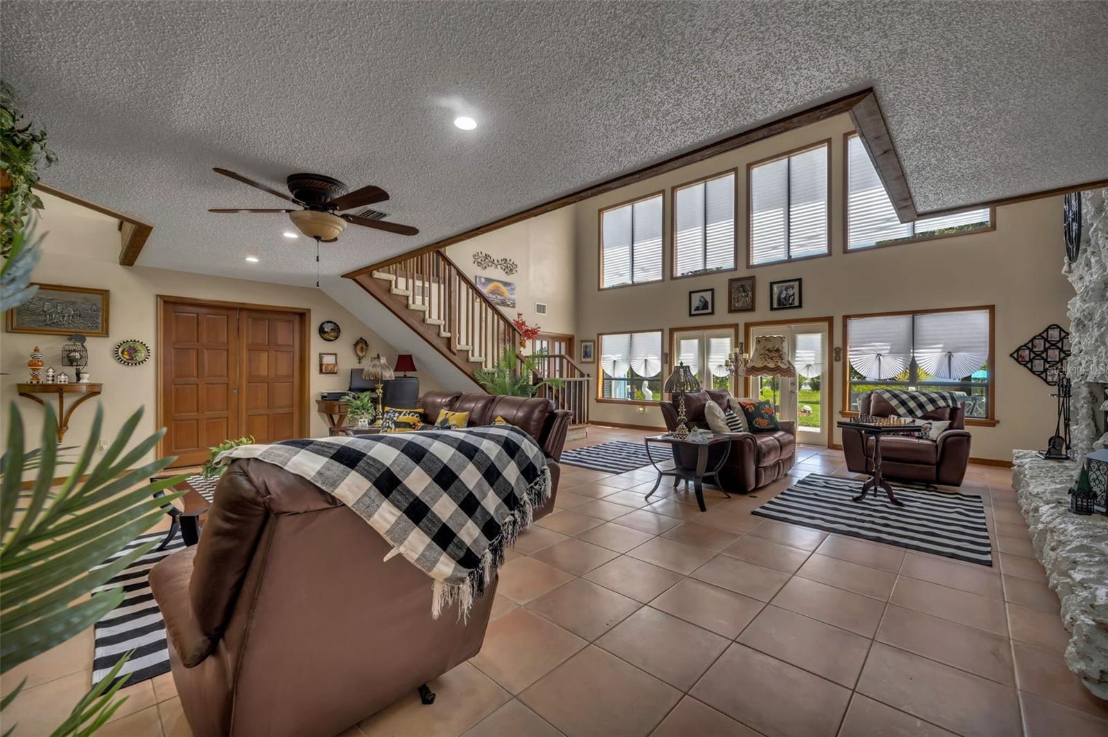 WILSONS 01/4 SW 01/4 - Residential