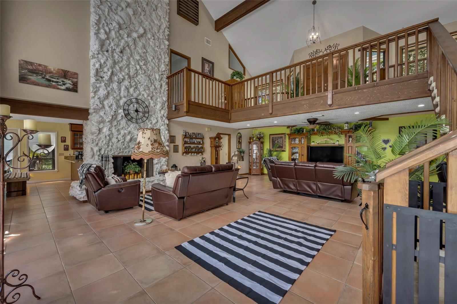 WILSONS 01/4 SW 01/4 - Residential