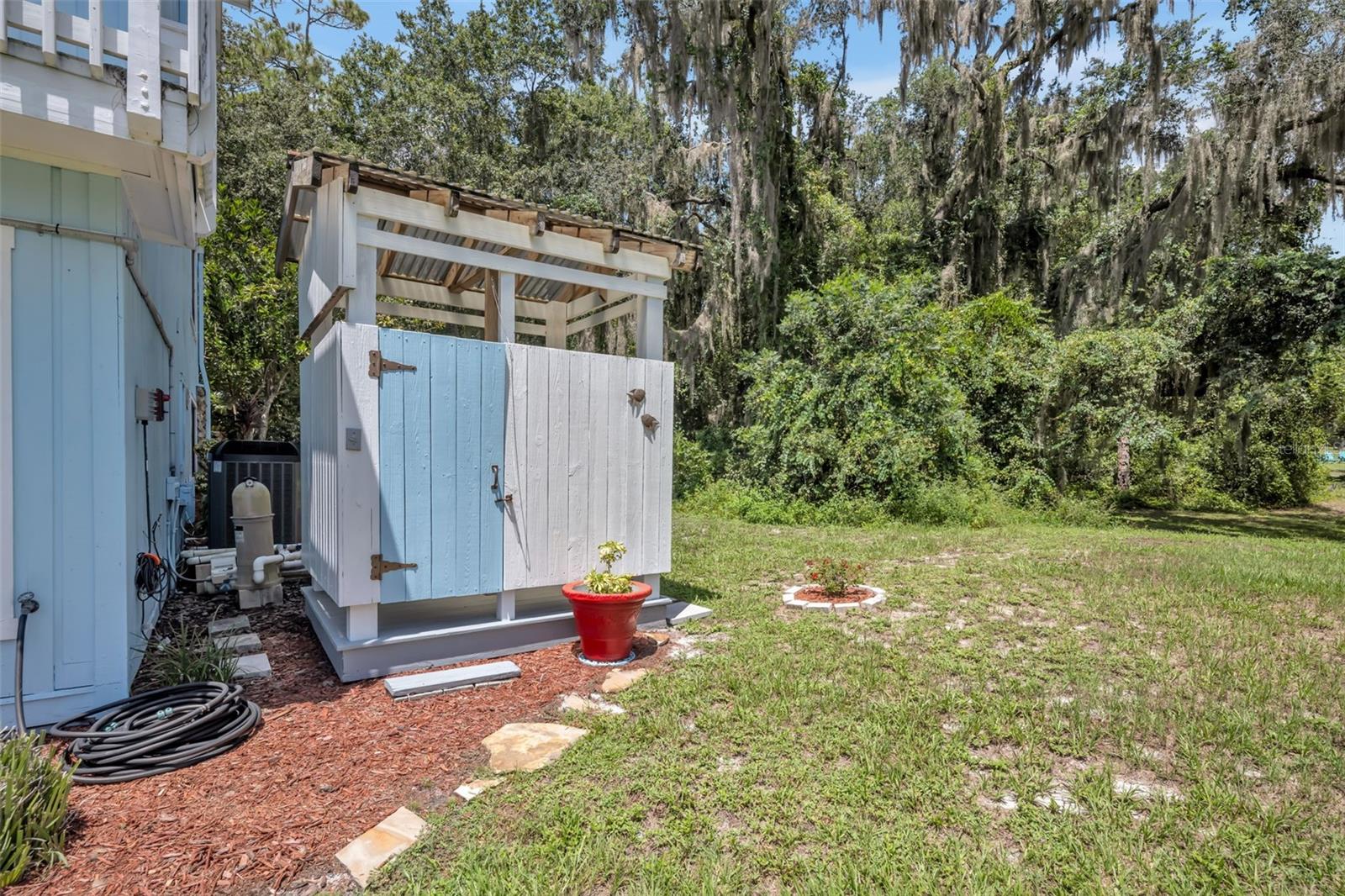 WILSONS 01/4 SW 01/4 - Residential