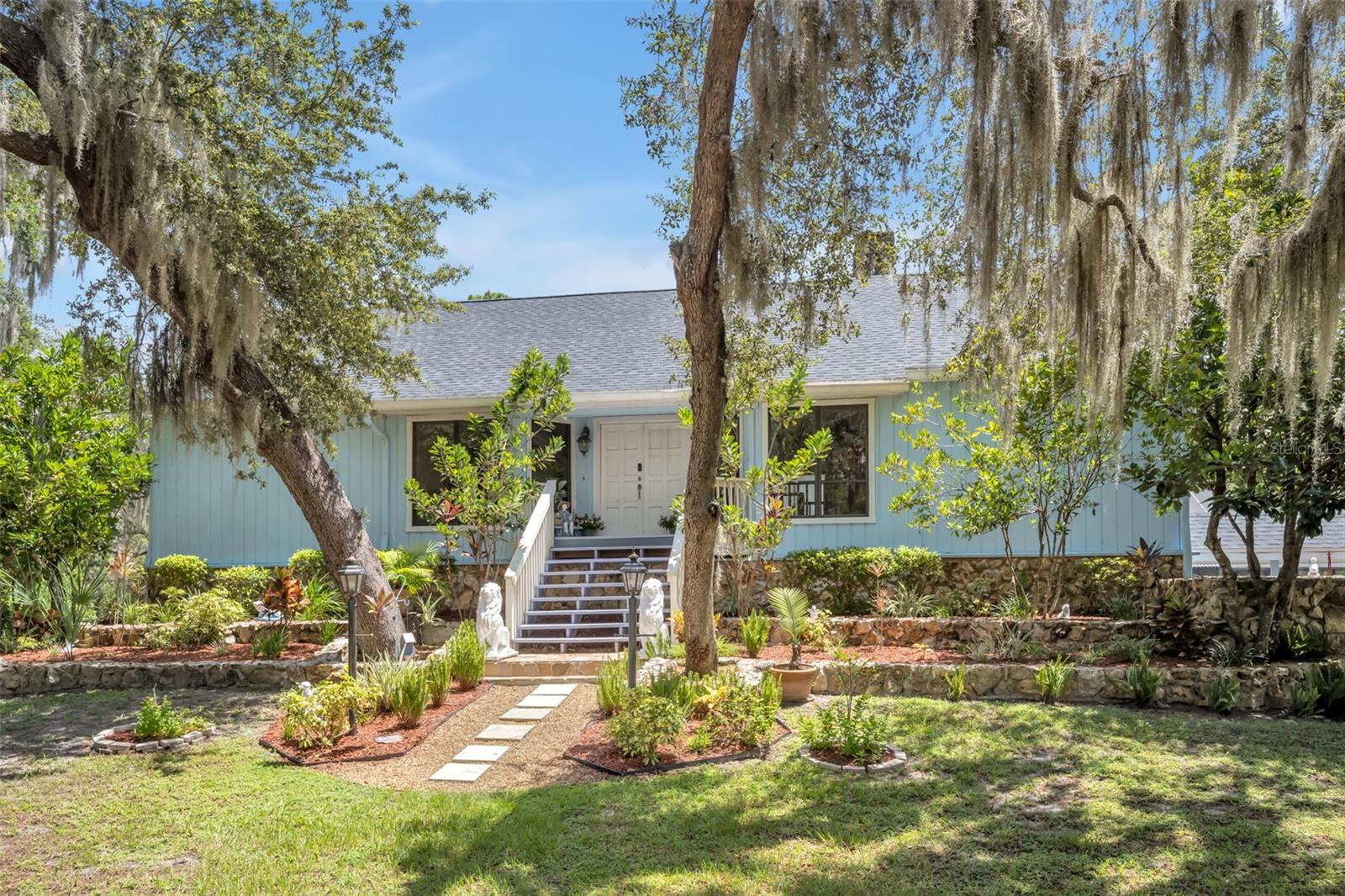 105 SAXON BOULEVARD