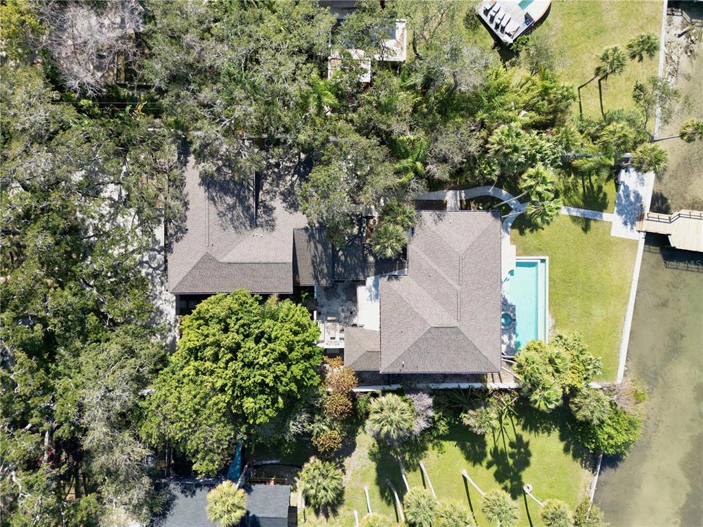 PALM BLUFF - Residential