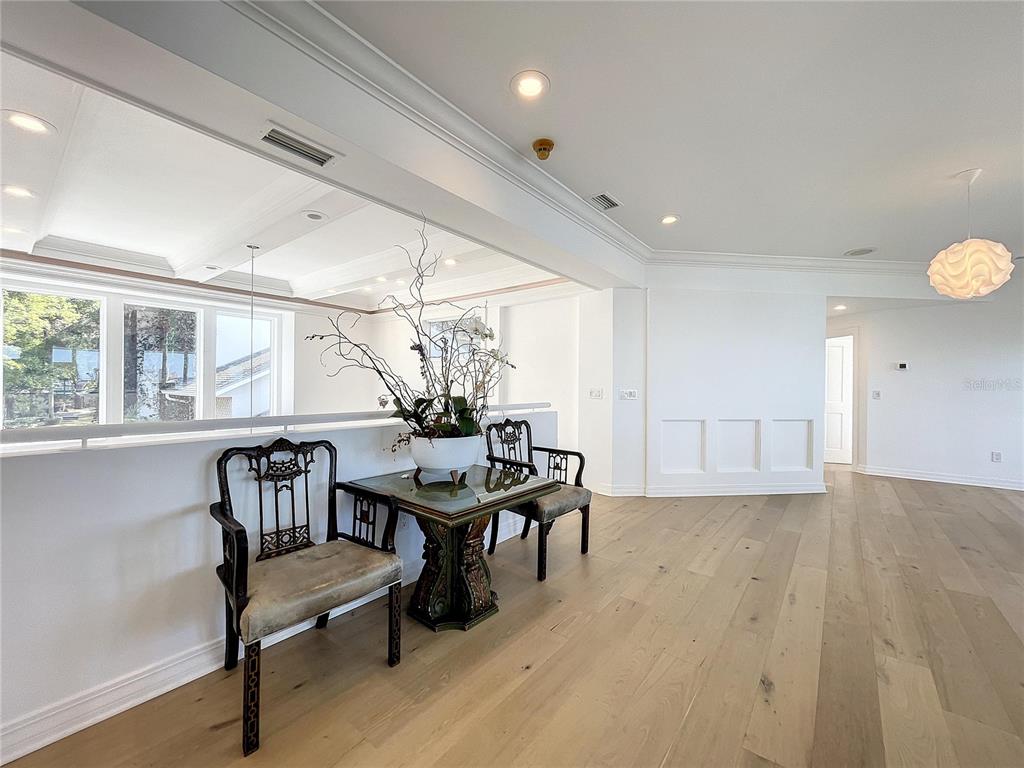 PALM BLUFF - Residential