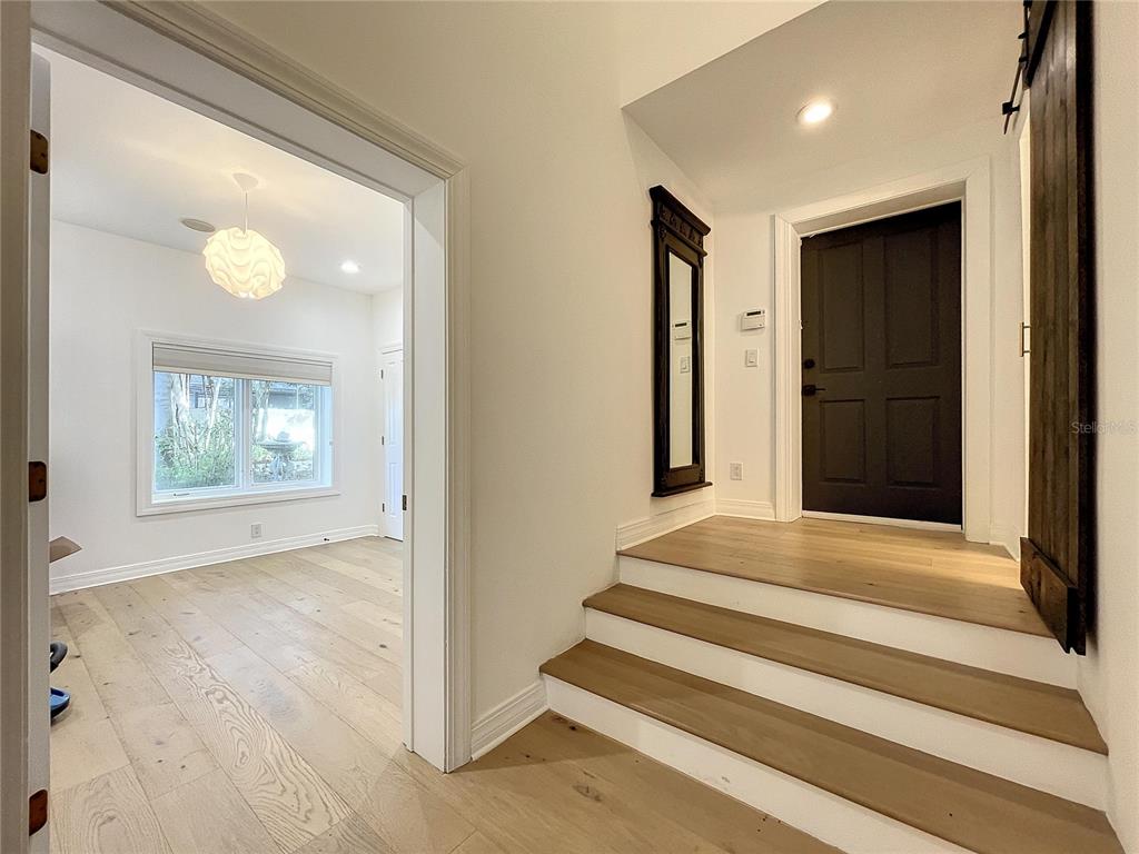 PALM BLUFF - Residential