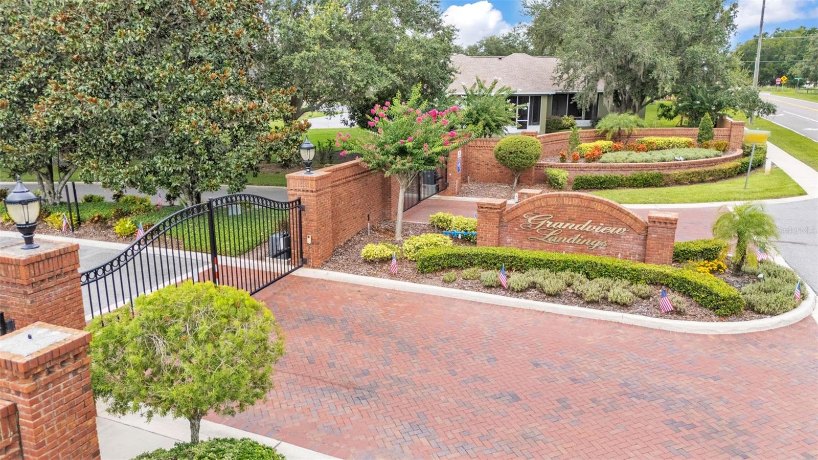 5653 HILLSIDE LANDINGS ROAD