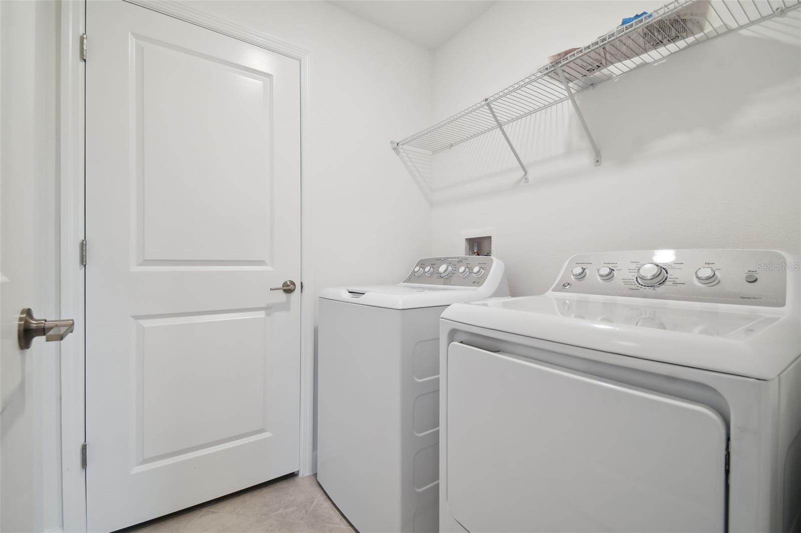 BRYANT SQUARE - Residential Lease