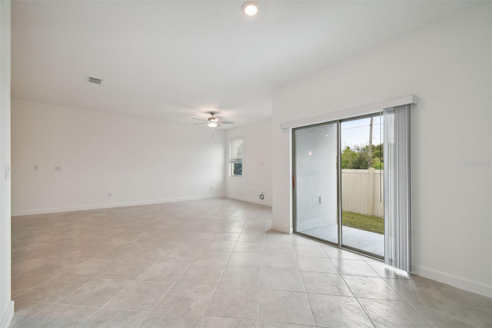 BRYANT SQUARE - Residential Lease