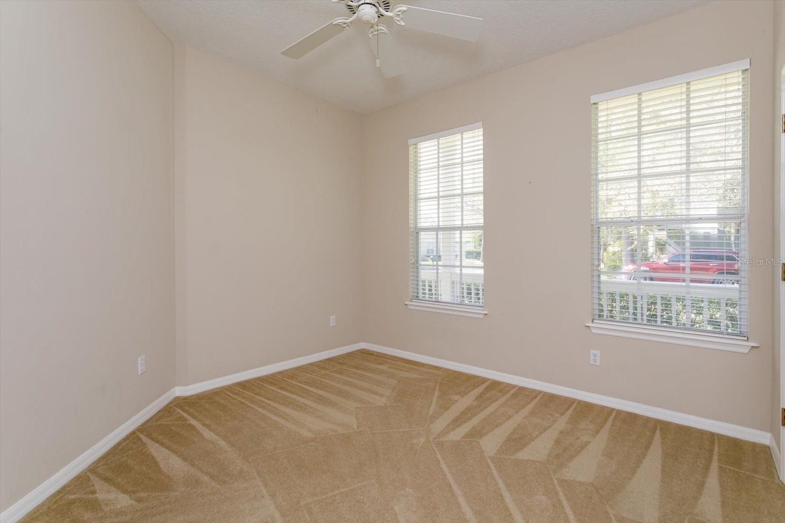 LAKES WINDERMERE PH 01 49 108 - Residential