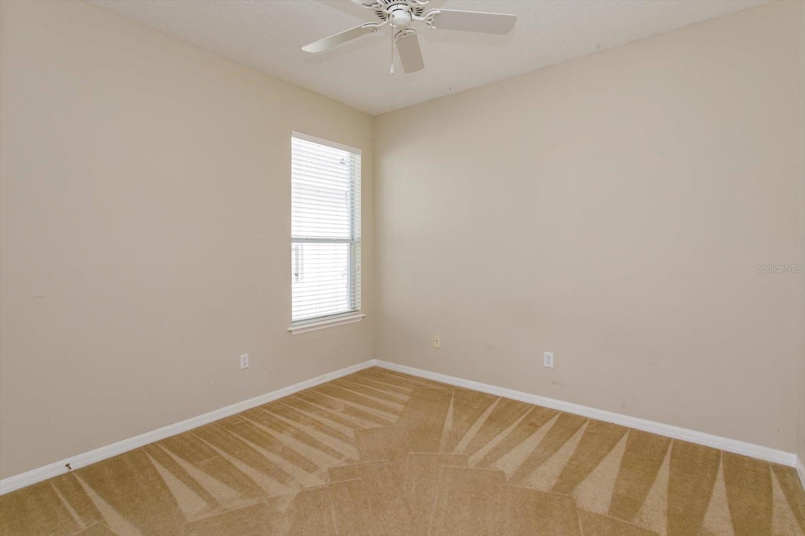 LAKES WINDERMERE PH 01 49 108 - Residential