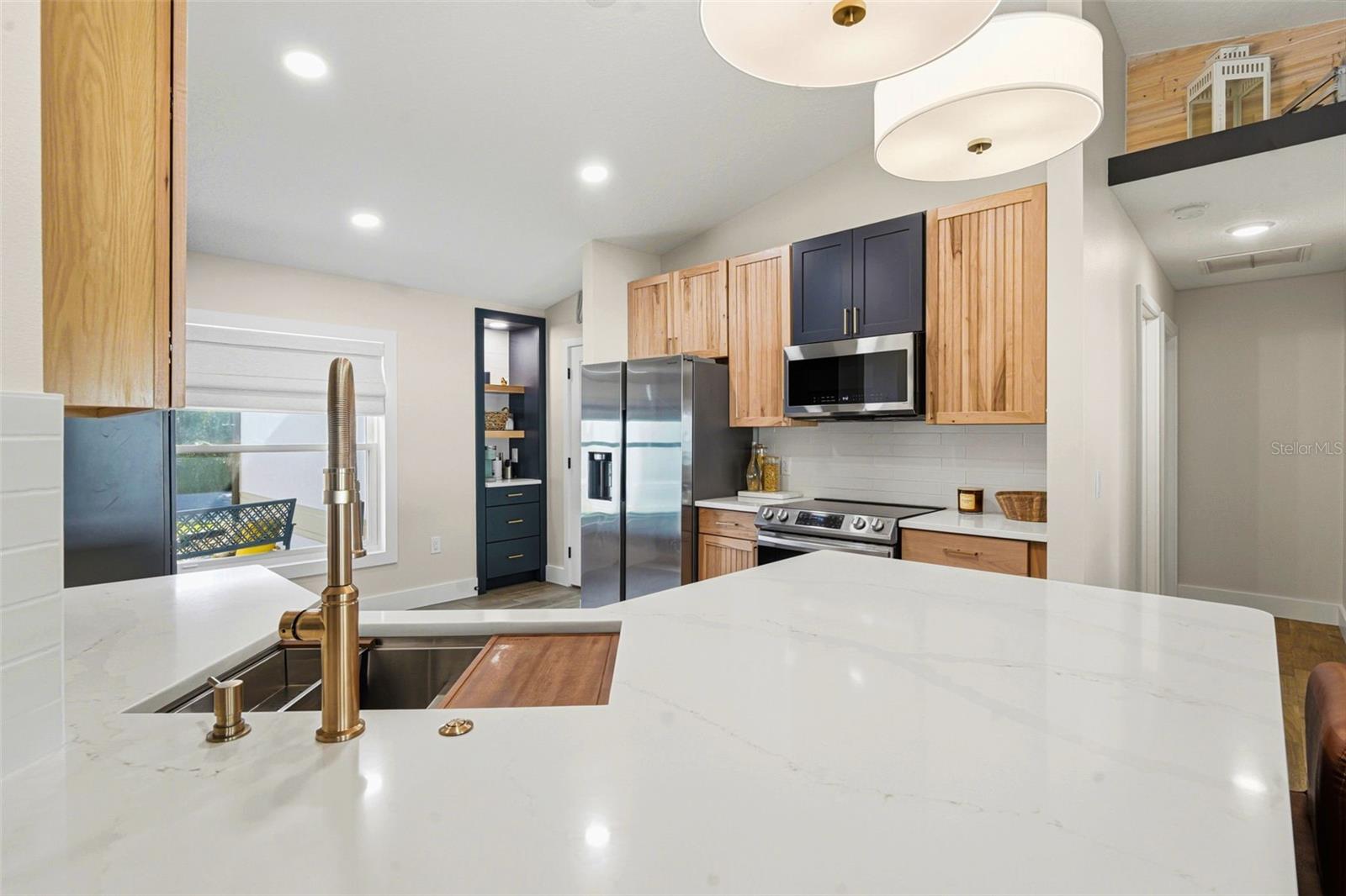 DELTONA LAKES UNIT 08 - Residential