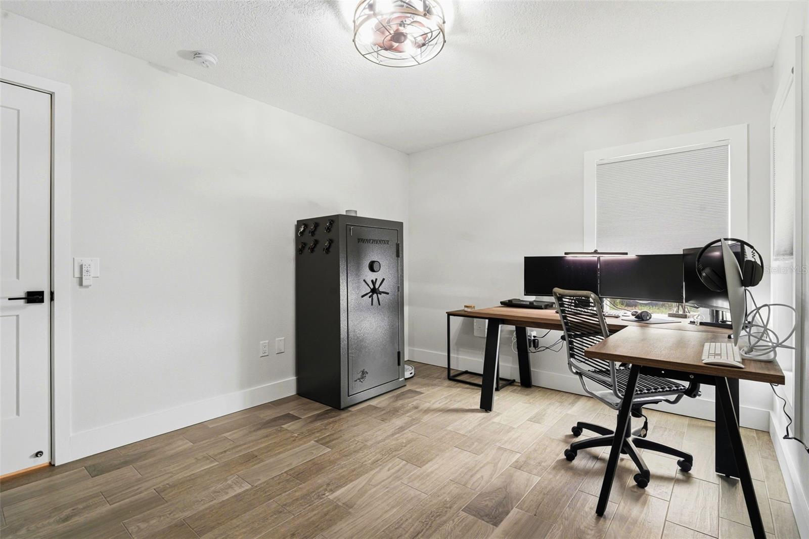 DELTONA LAKES UNIT 08 - Residential