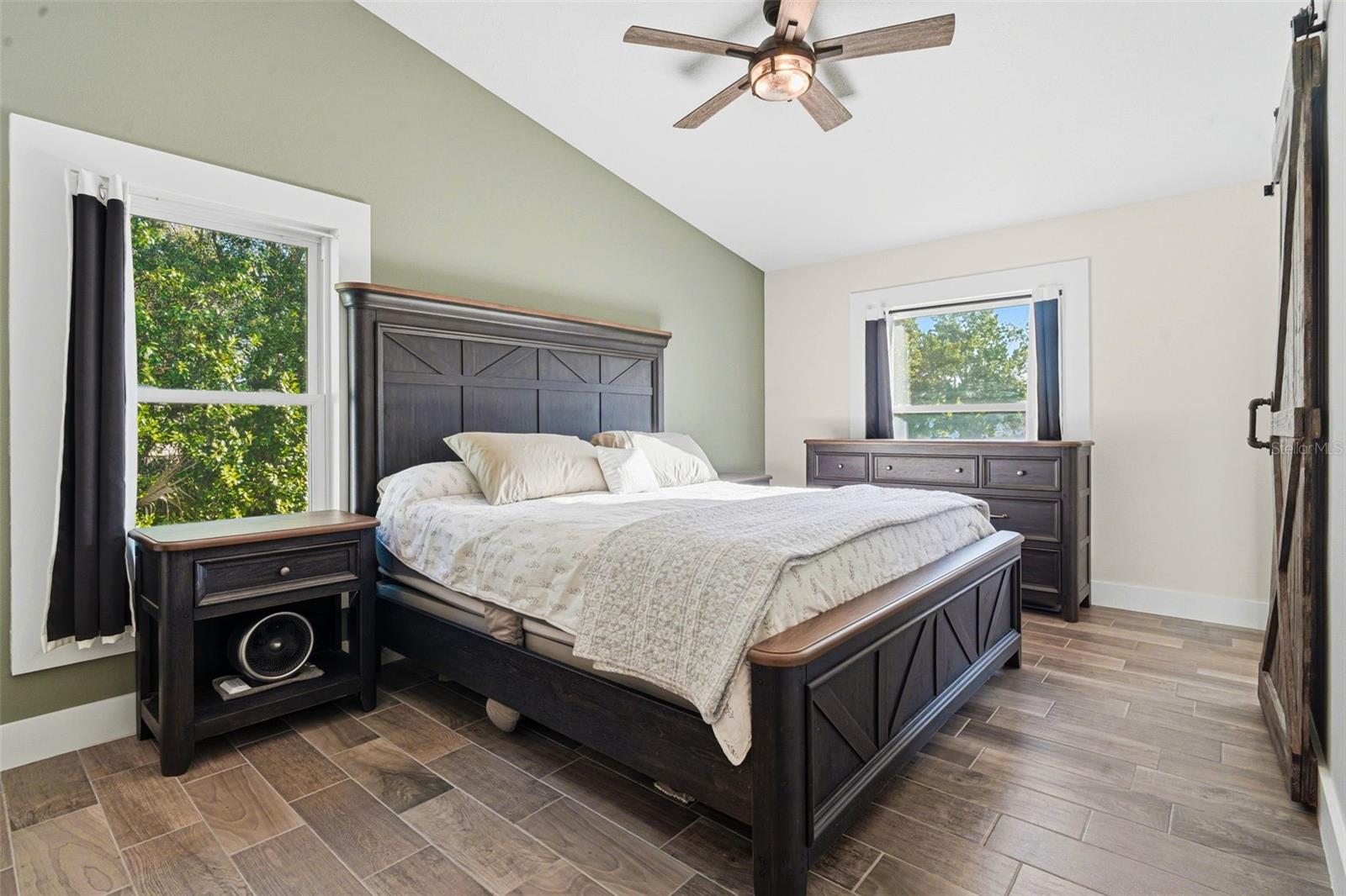 DELTONA LAKES UNIT 08 - Residential